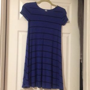 Short sleeve dress